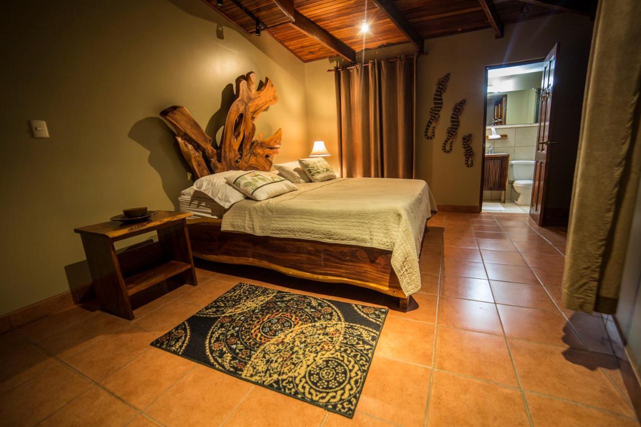 Villas Oasis Manuel Antonio Eksteriør billede