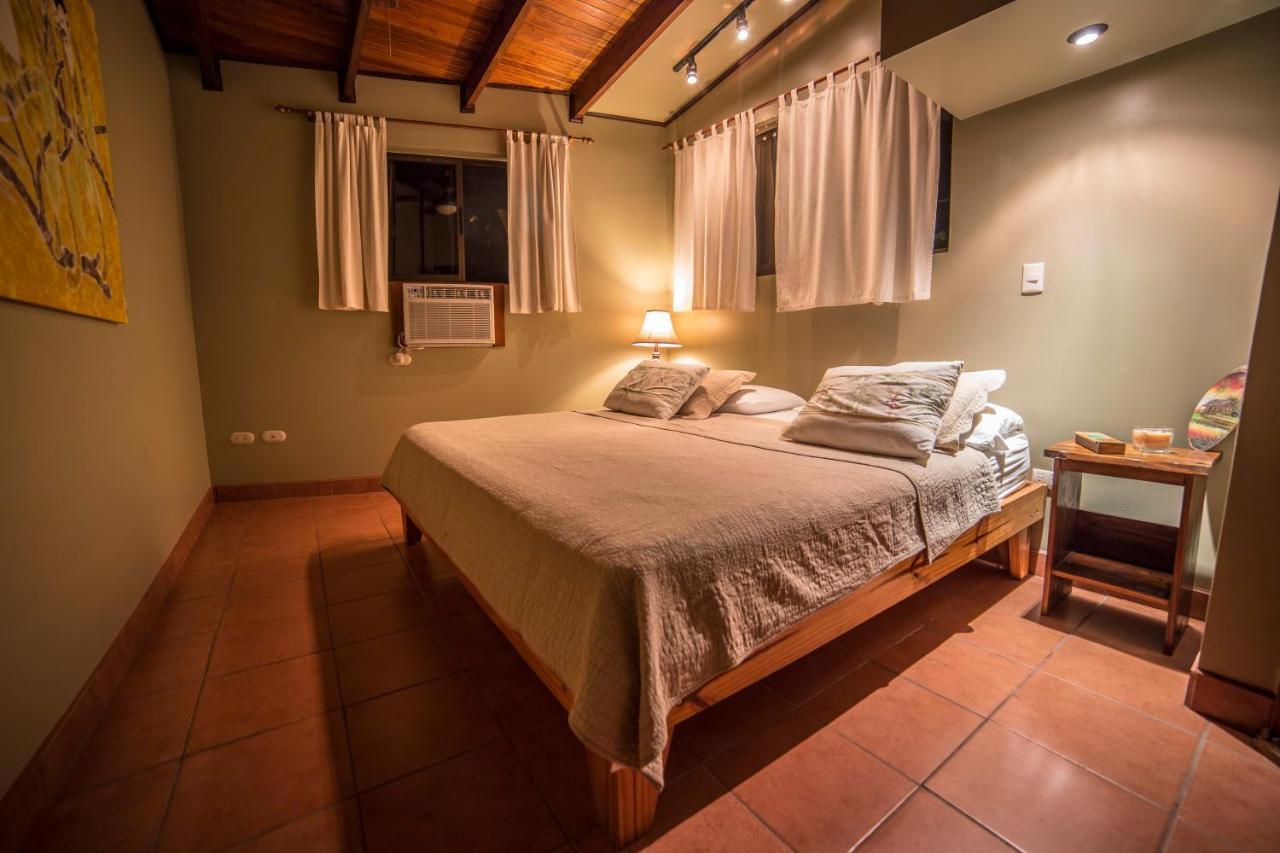 Villas Oasis Manuel Antonio Eksteriør billede
