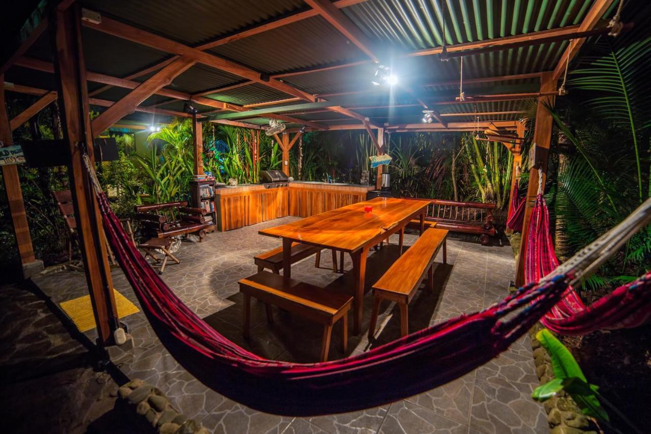 Villas Oasis Manuel Antonio Eksteriør billede