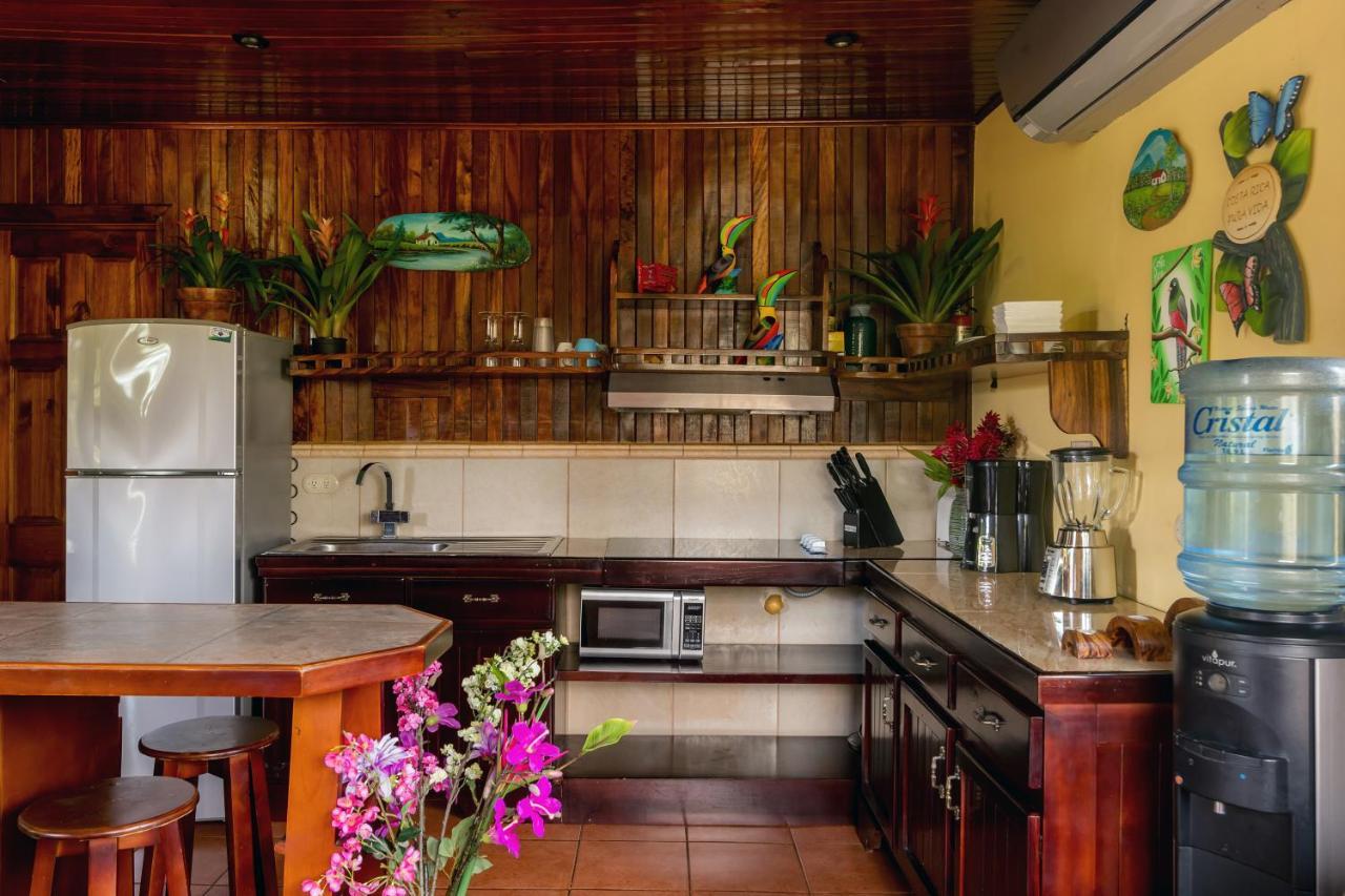 Villas Oasis Manuel Antonio Eksteriør billede